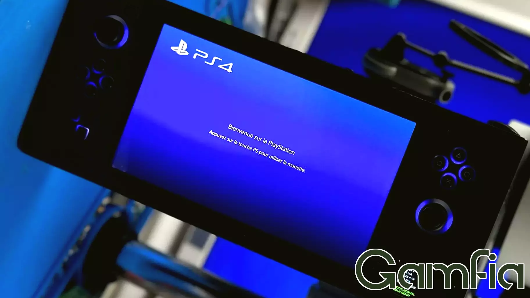 As PlayStation handheld rumours continue, a modder has built a handheld PS4 that can run for up to three hours